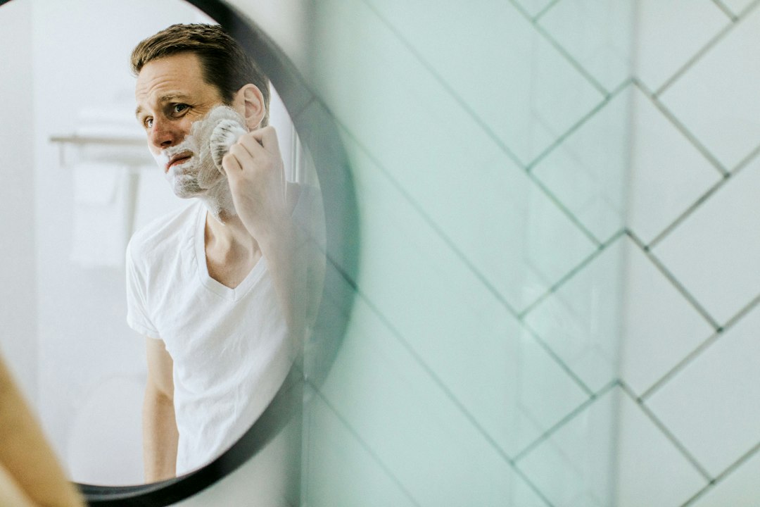Facial Shaving and Skincare: A Lower-Irritation Routine
